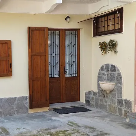 Apartamento Petit Coeur Dans L' Ancien Village - Happy Brovello-Carpugnino