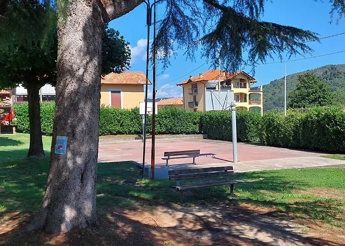 Petit Coeur Dans L' Ancien Village - Happy *