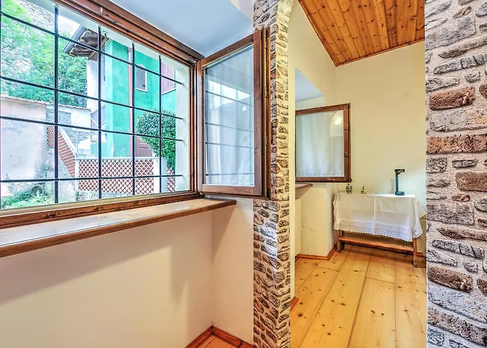 Petit Coeur Dans L' Ancien Village - Happy 아파트 Brovello-Carpugnino